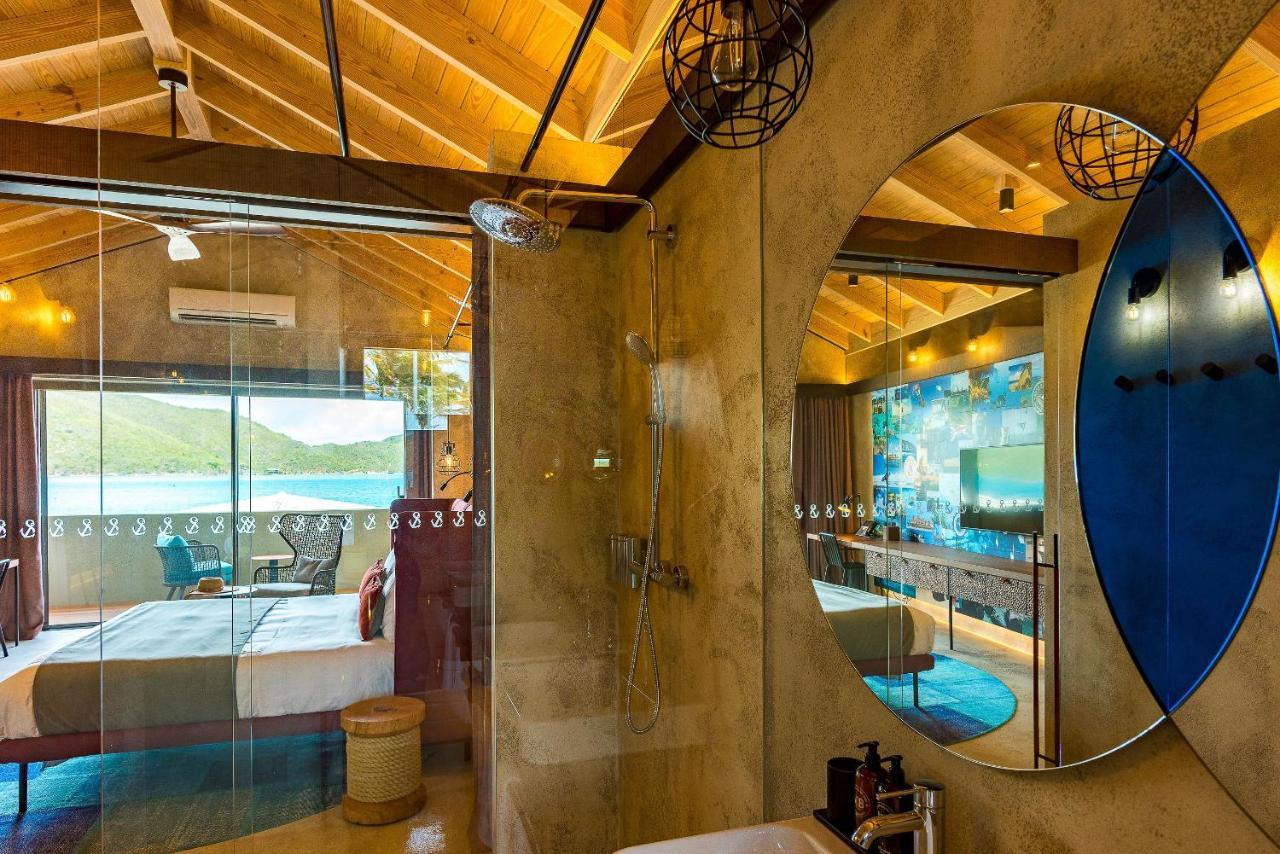 ספניש טאון Saba Rock Resort מראה חיצוני תמונה